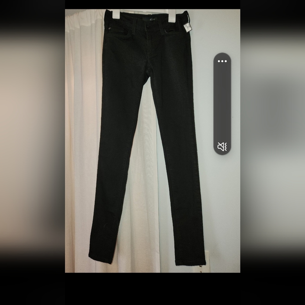 Black size 3/24 Skinny KanCan jeans low/mid rise